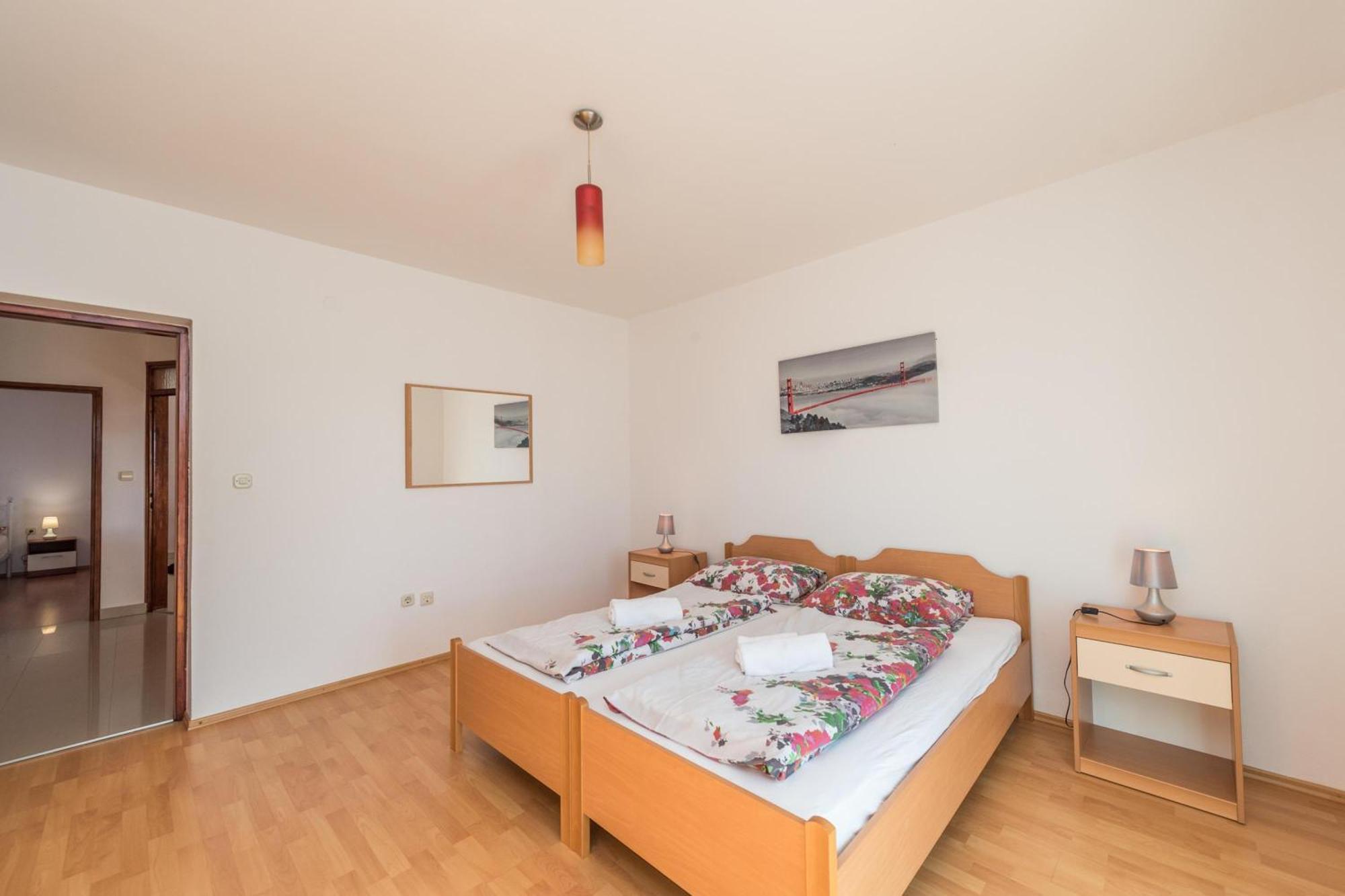 Family Friendly Pool House Ana - Happy Rentals Bibinje Eksteriør bilde