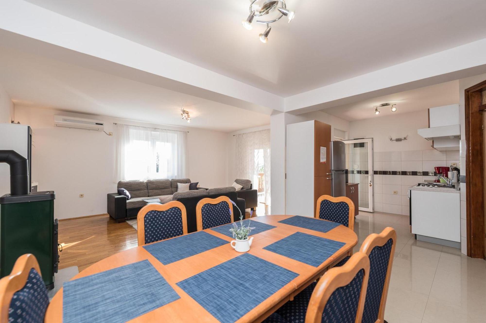 Family Friendly Pool House Ana - Happy Rentals Bibinje Eksteriør bilde
